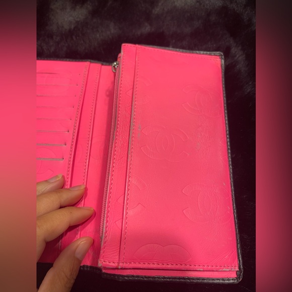 Chanel Cambon Wallet - Picture 6 of 15